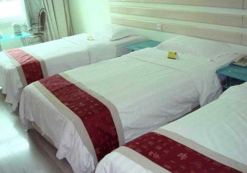 Arnava Hotel Senen Jacarta Exterior foto