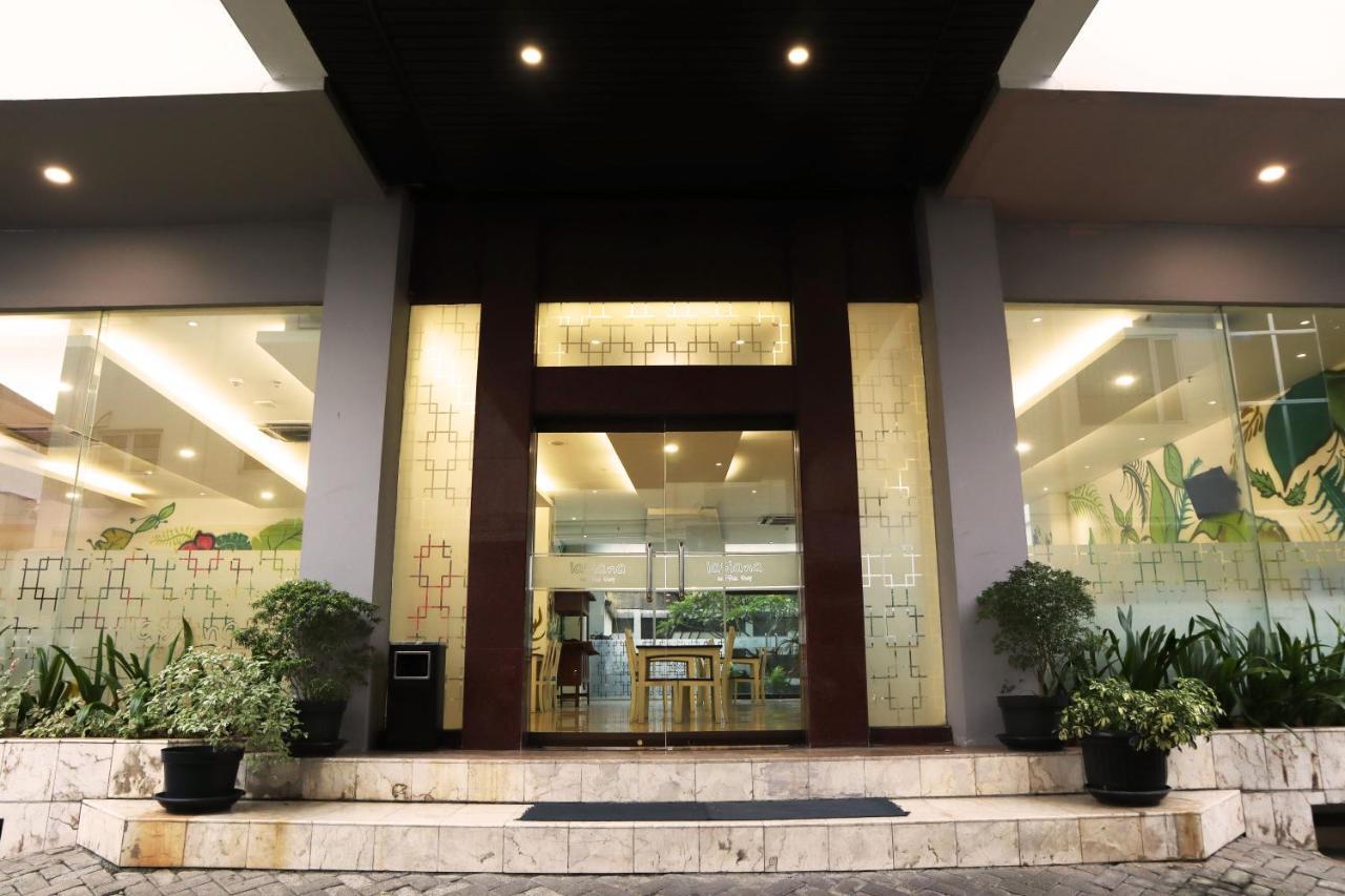 Arnava Hotel Senen Jacarta Exterior foto